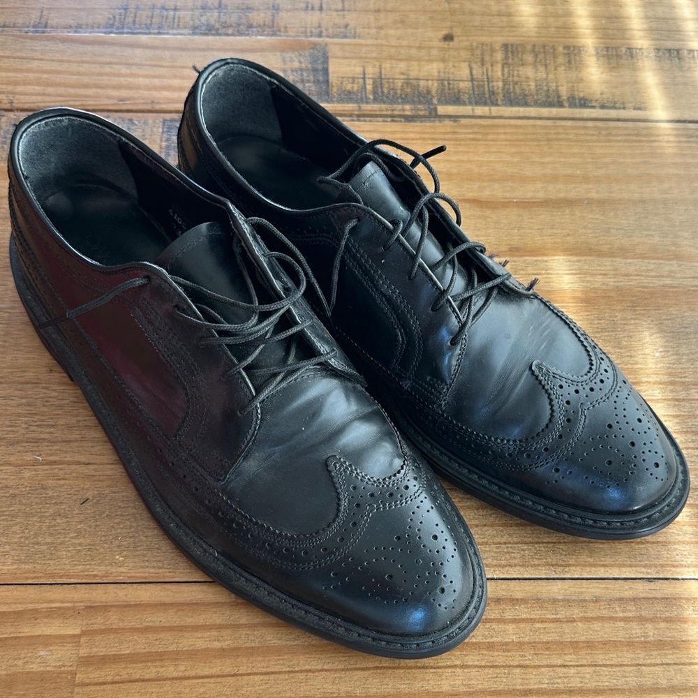 Men's Black Leather Wingtip Derby Dress Shoes